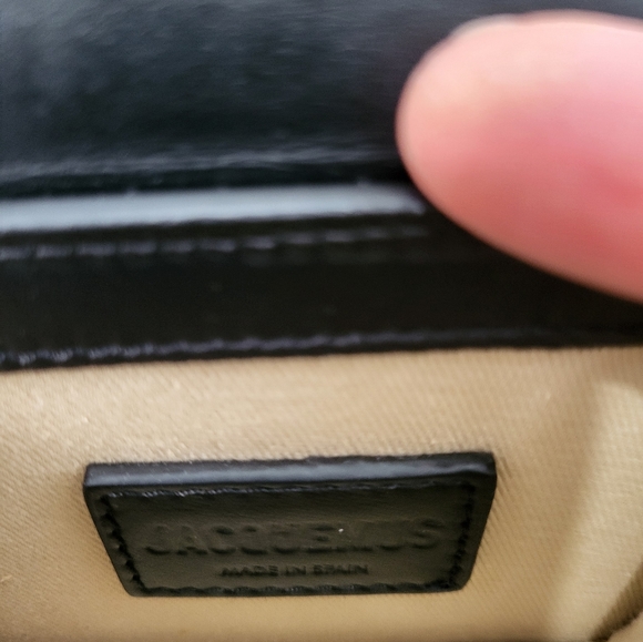 Jacquemus - small designer bag. Real leather. Authentic. - Picture 6 of 7